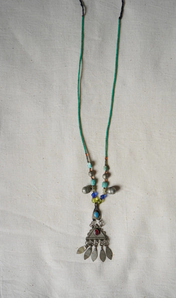 Aisha Vintage Minimalist Necklace