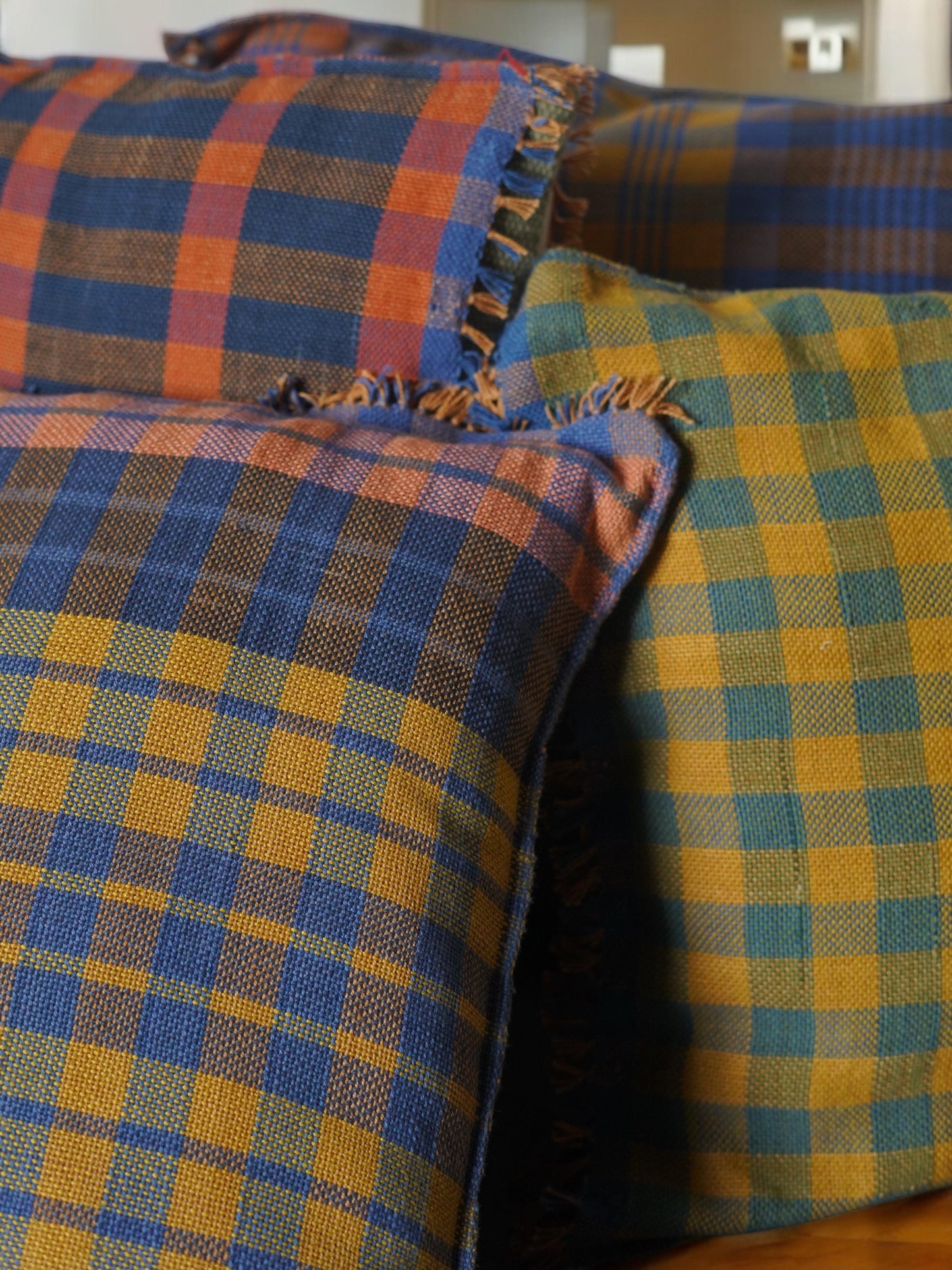 Handwoven Mid Century inspired Pillow Cover(20x20inch)