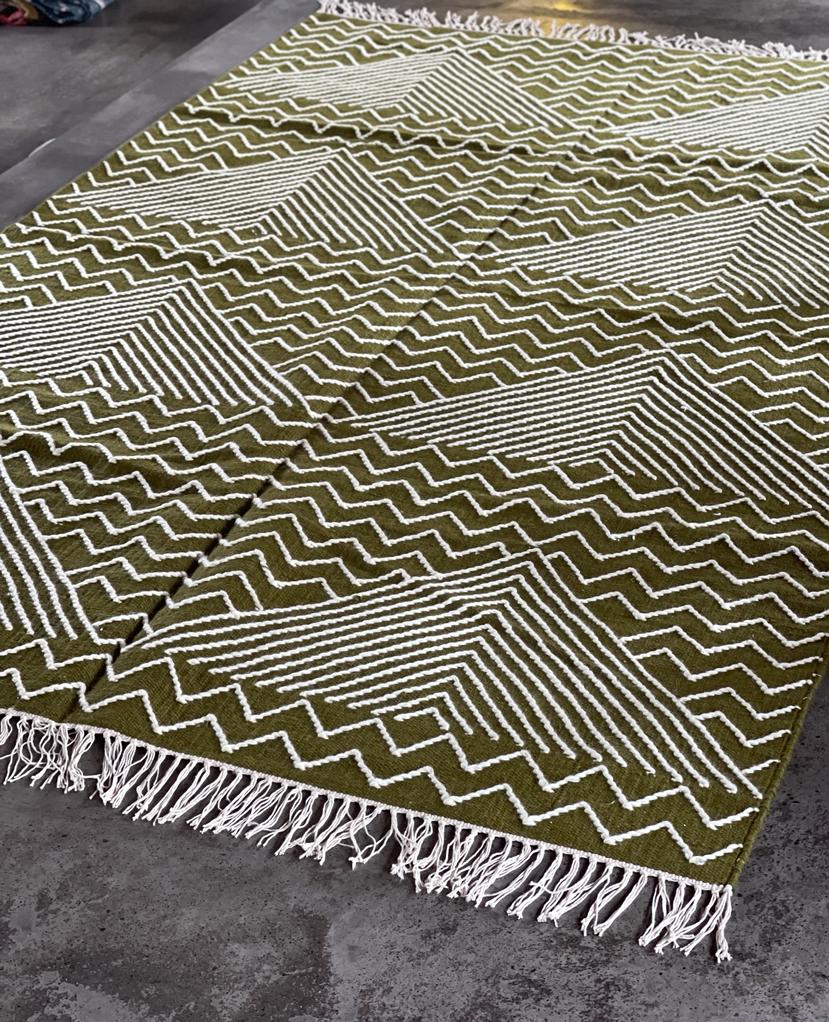 Hand Knotted Wool & Cotton RUG 49 (5x8 ft)