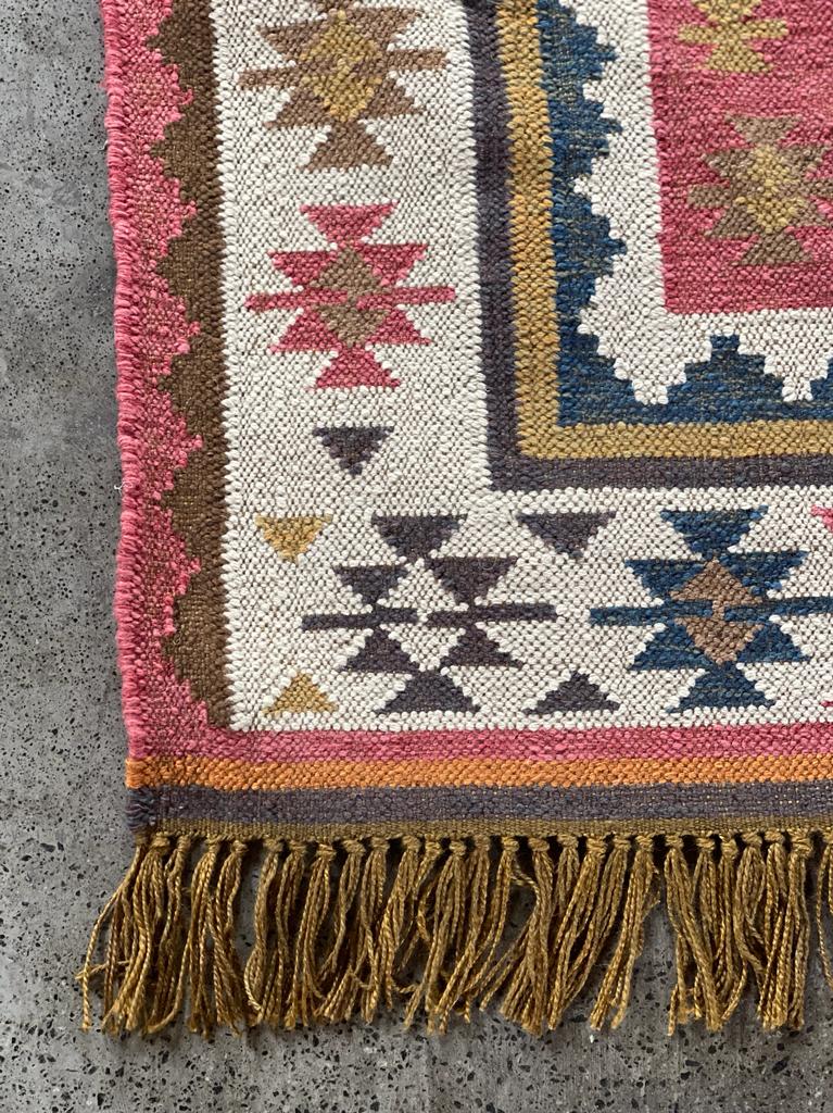 Recycled Indoor/ Outdoor RUG 50 (5x8 ft)