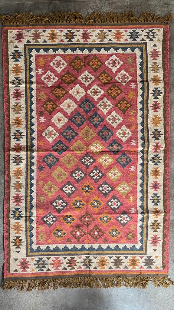 Recycled Indoor/ Outdoor RUG 50 (5x8 ft)