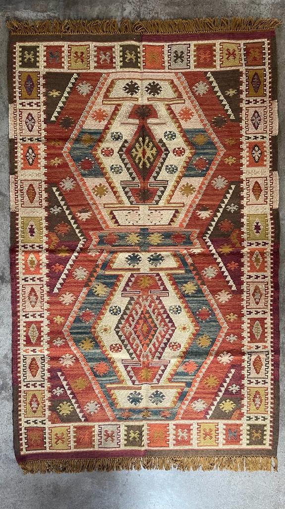 Recycled Indoor/ Outdoor RUG 54 (5x8 ft)