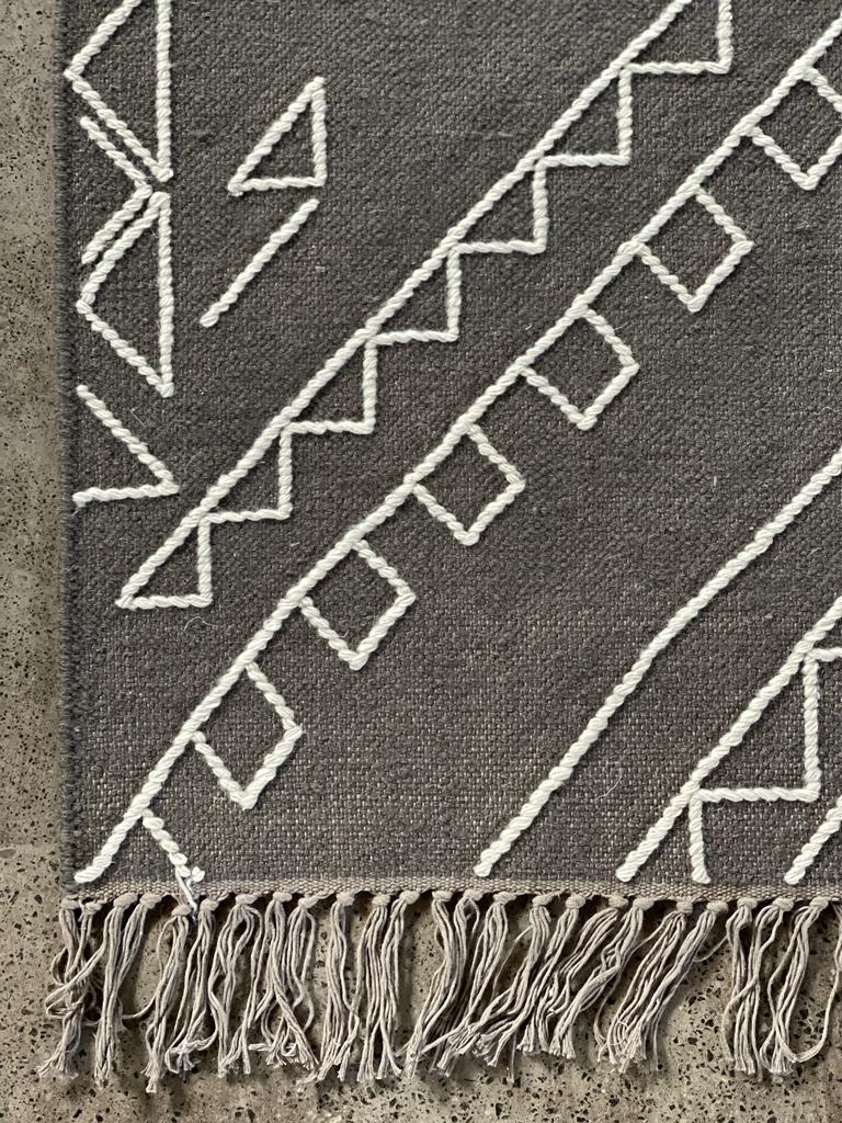 Recycled Indoor/ Outdoor RUG 60 (5x8 ft)