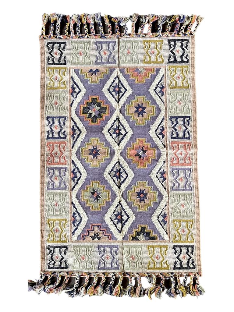 Hand Knotted Wool & Cotton  RUG 11 (4x6 ft)