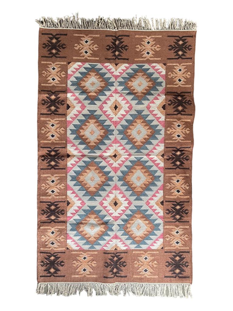 Recycled Indoor/ Outdoor RUG 52 (5x8 ft)
