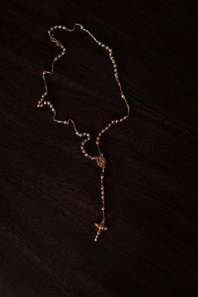 Rosary : 18k Gold