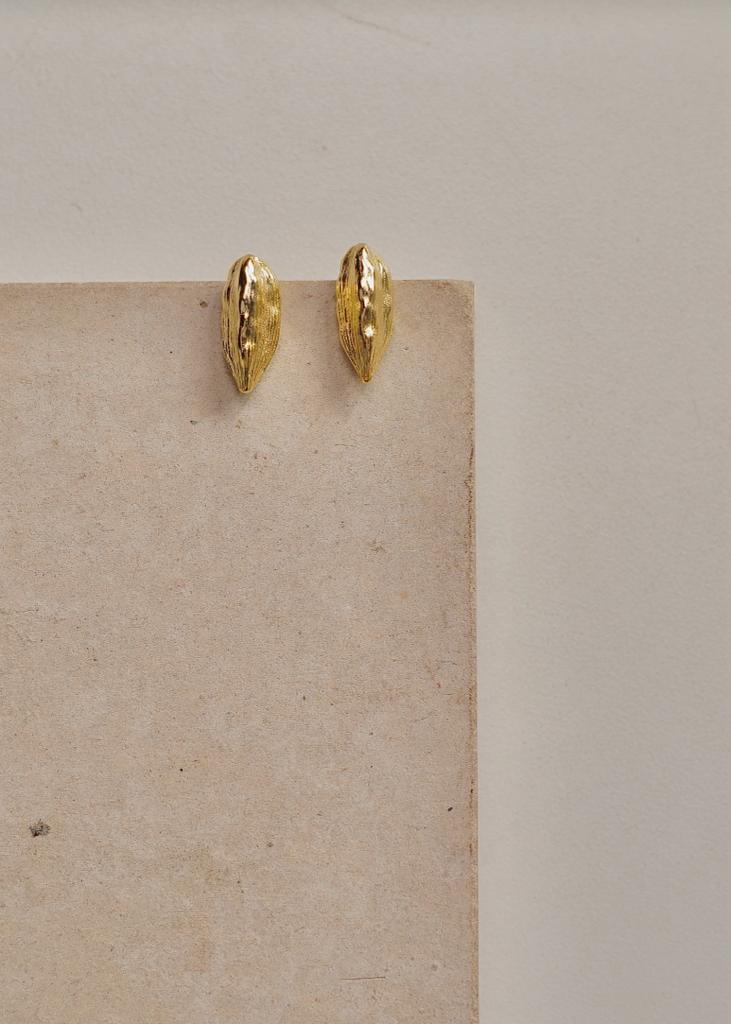 Cardamom Studs
