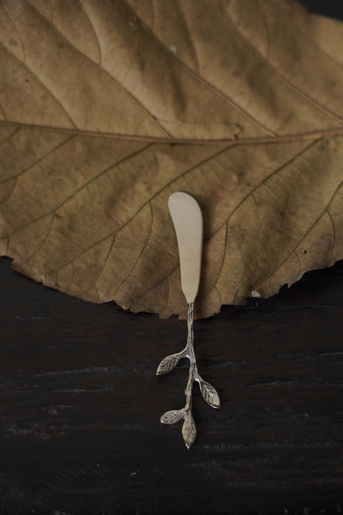 Pecan Leaf Butter/Jam Knife Set