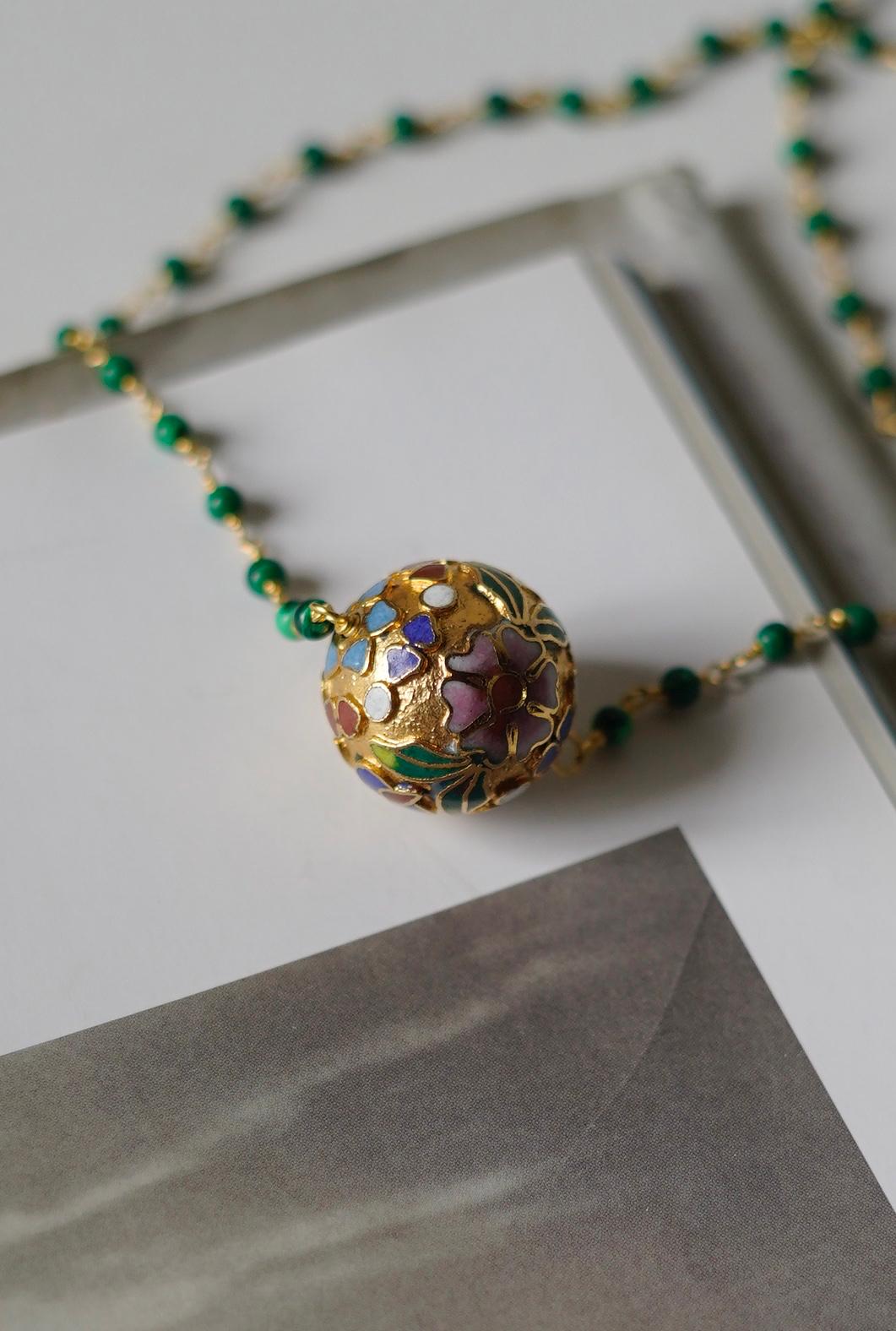 Garden Temple : Vtg Cloisonné Bead & Malachite Chain Necklace