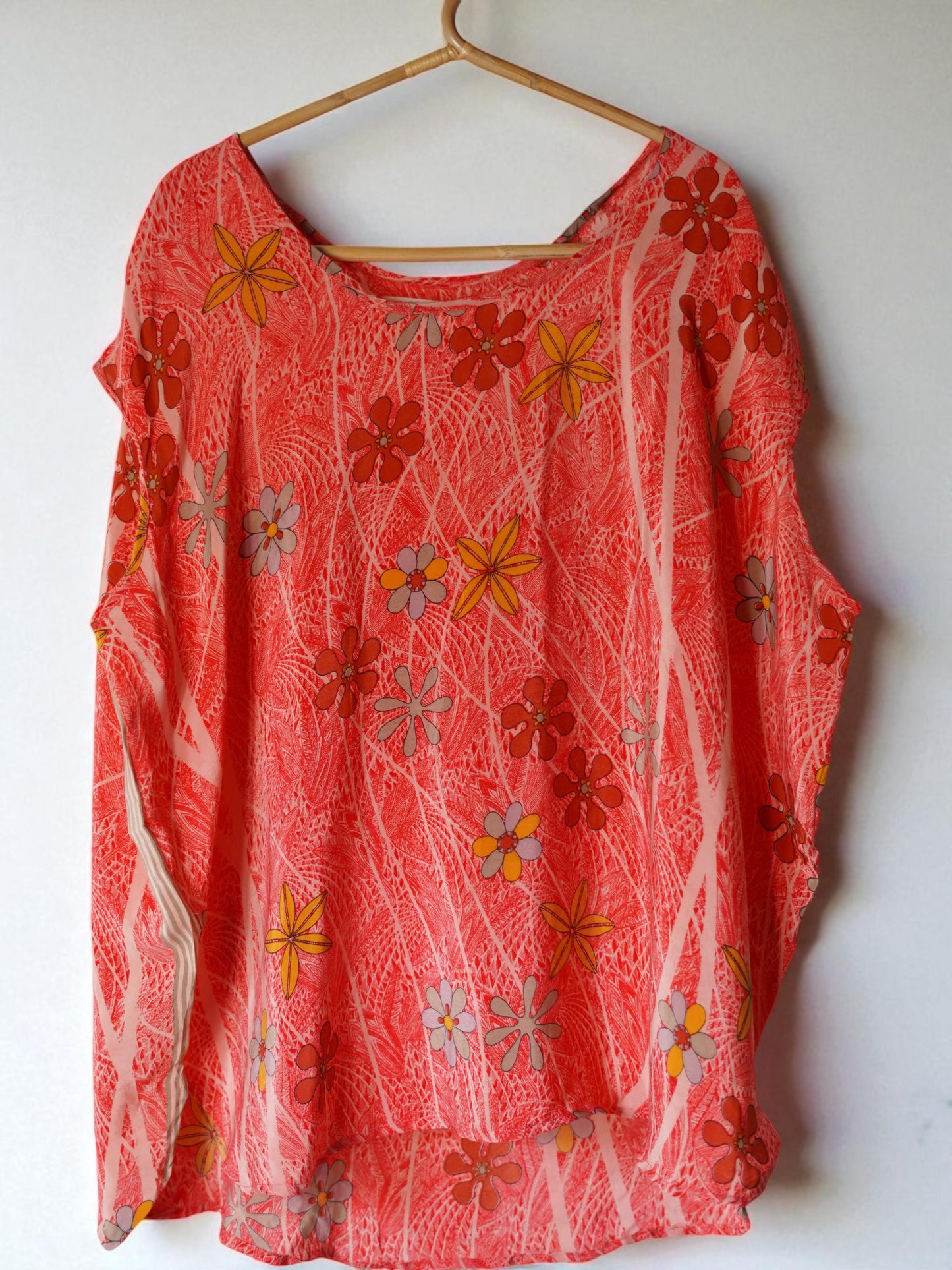Paros Free Size Vintage Silk Fluid Top
