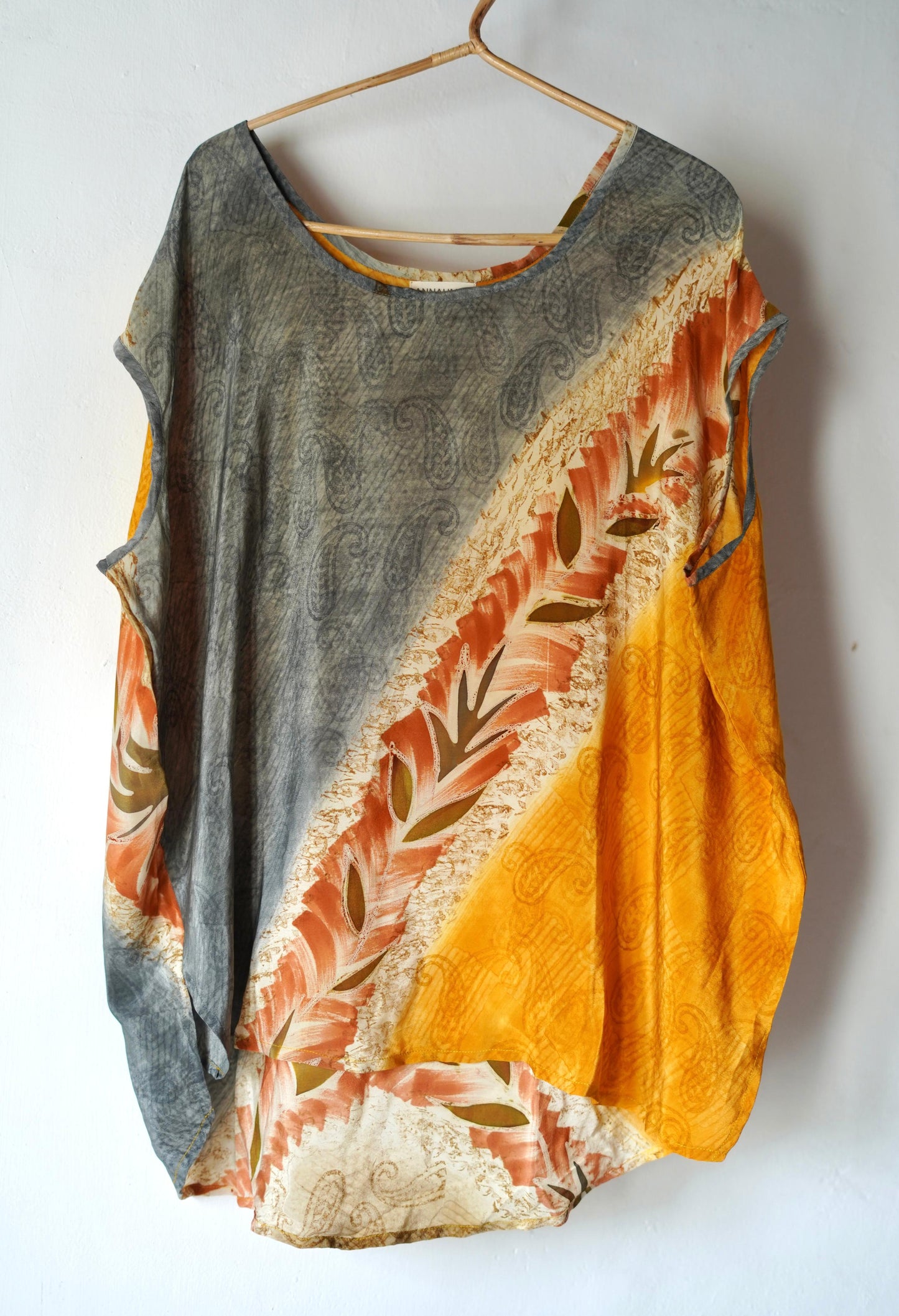 Paros Free Size Vintage Silk Fluid Top