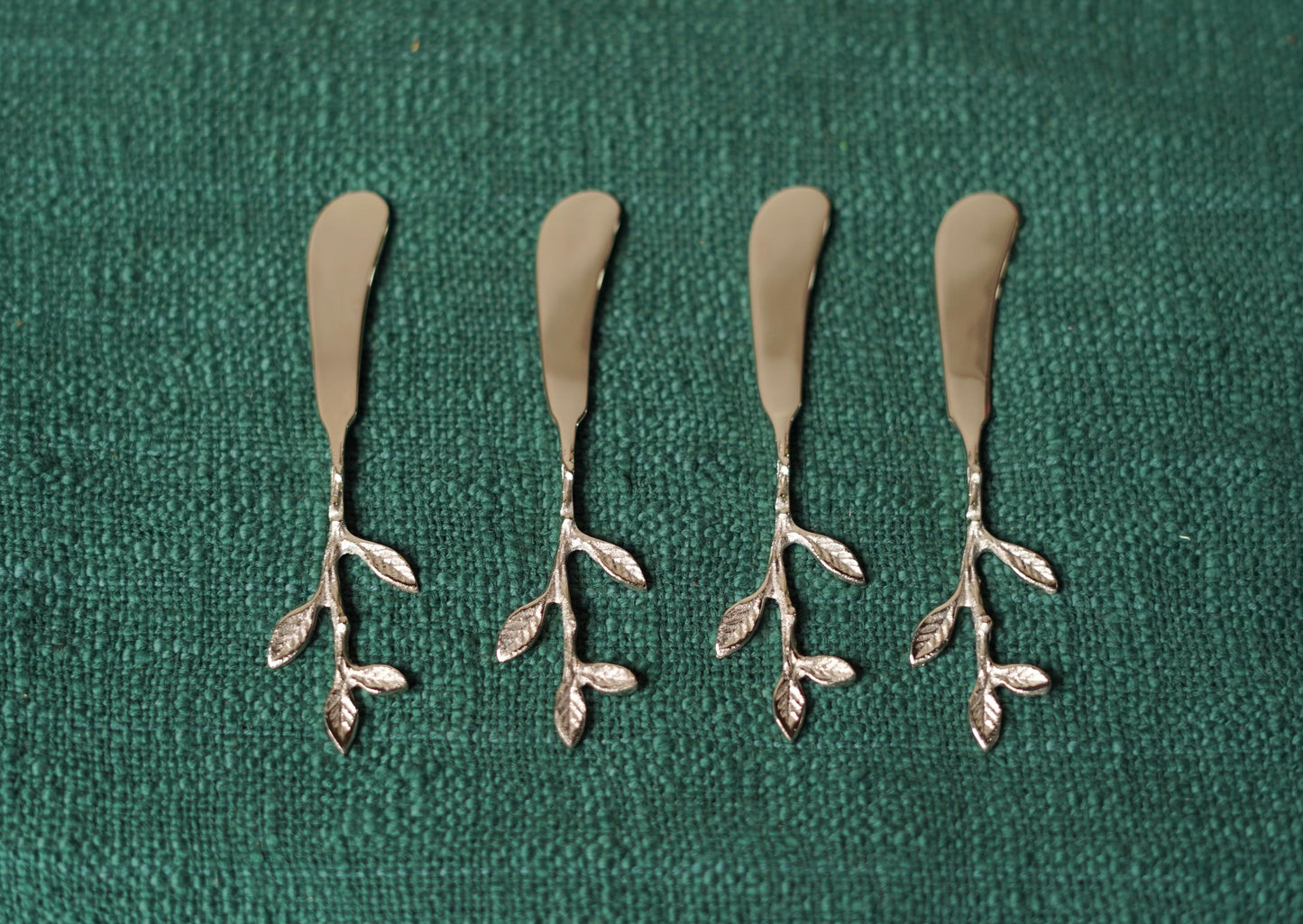 Pecan Leaf Butter/Jam Knife Set
