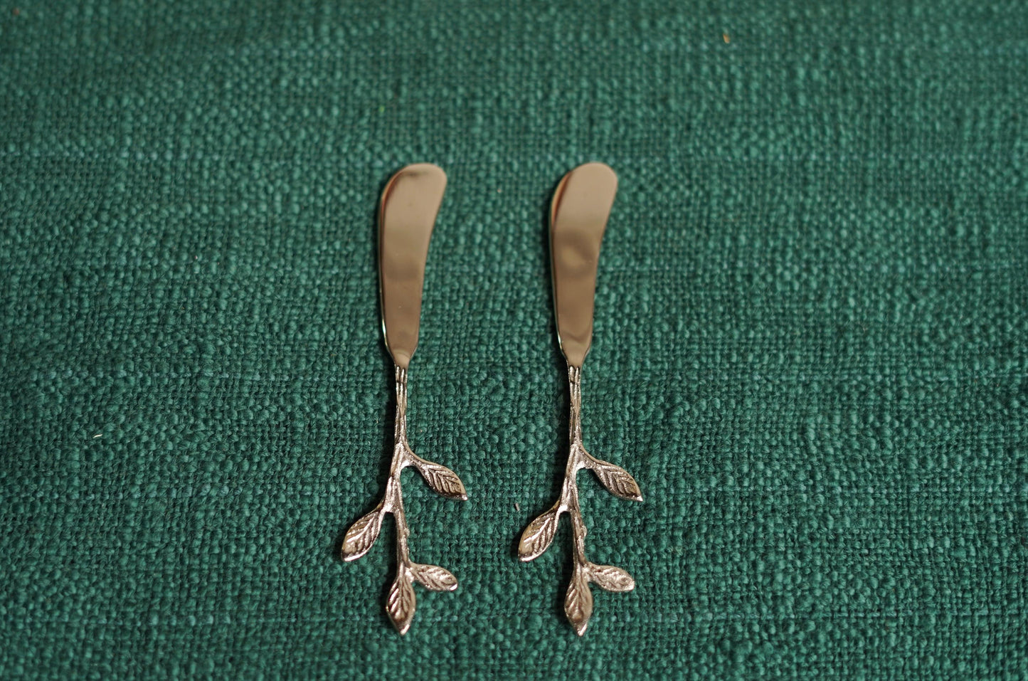 Pecan Leaf Butter/Jam Knife Set
