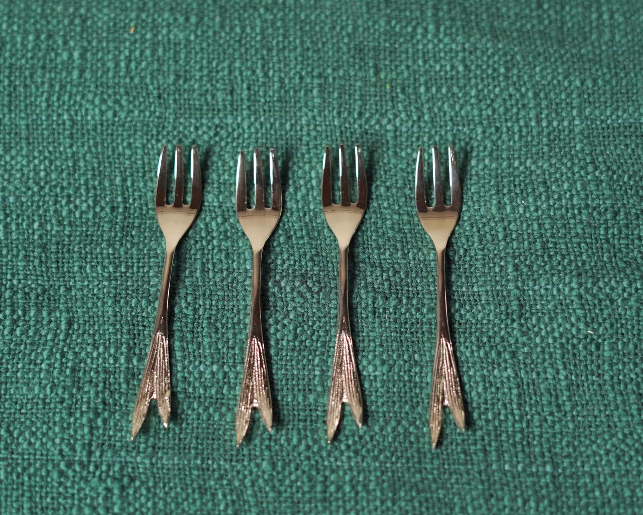 Caryota Palm Fork Set