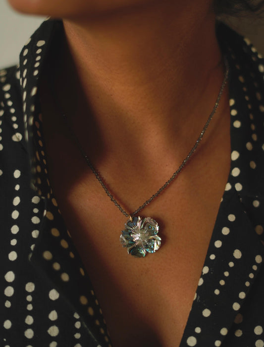 Smokey Quartz & Carved Shell Necklace 4