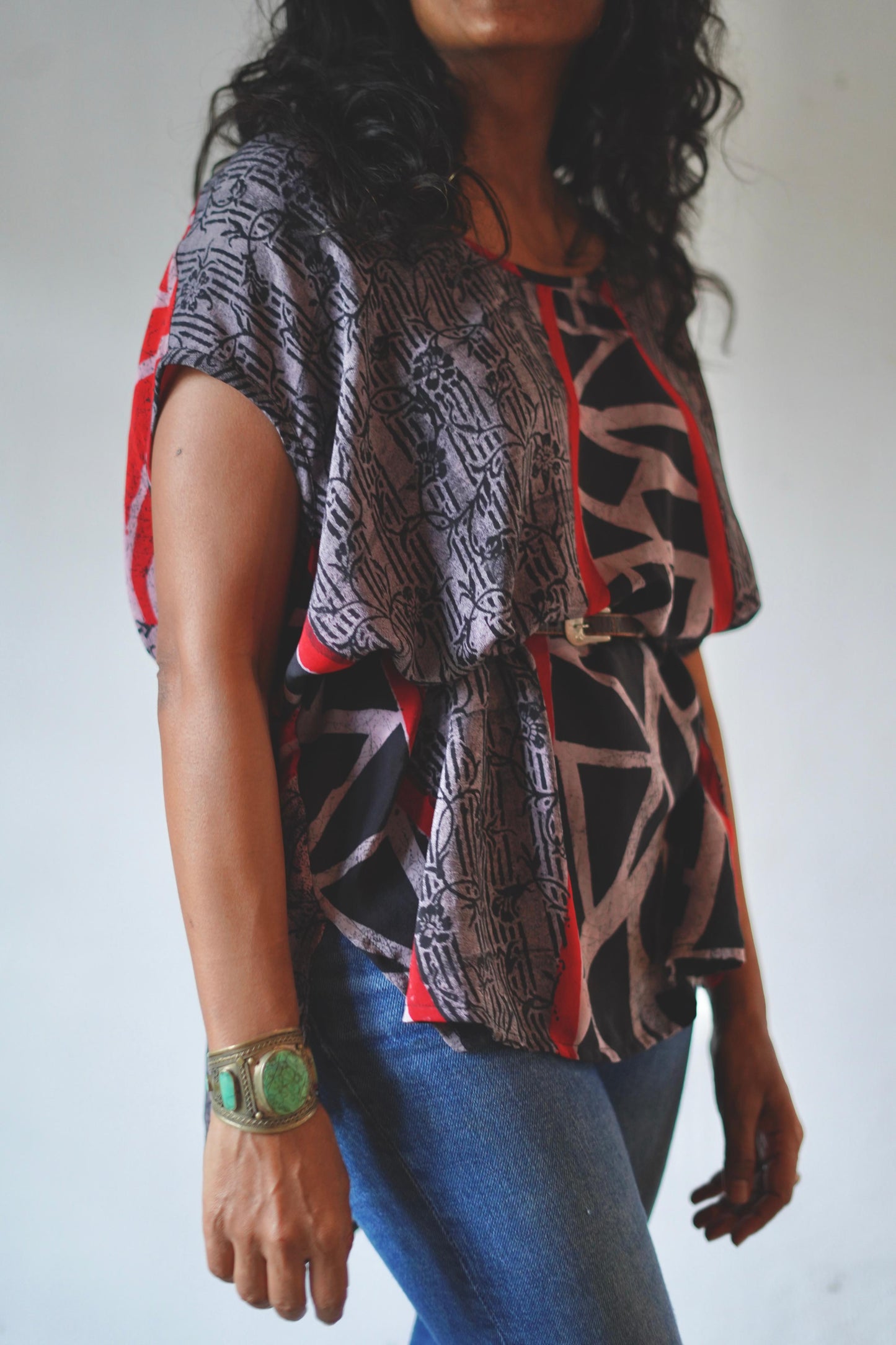 Paros Free Size Vintage Silk Fluid Top