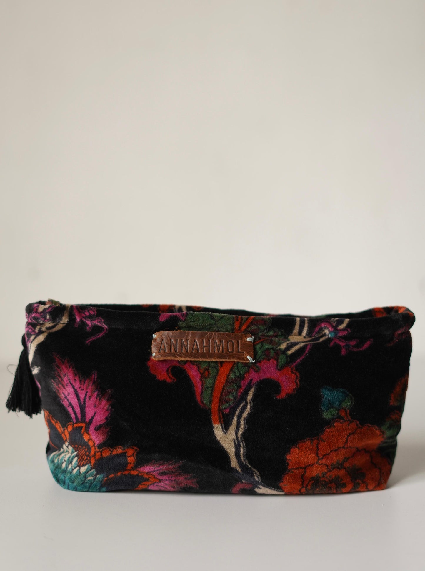 Vana Mini Velvet Cosmetic Bag