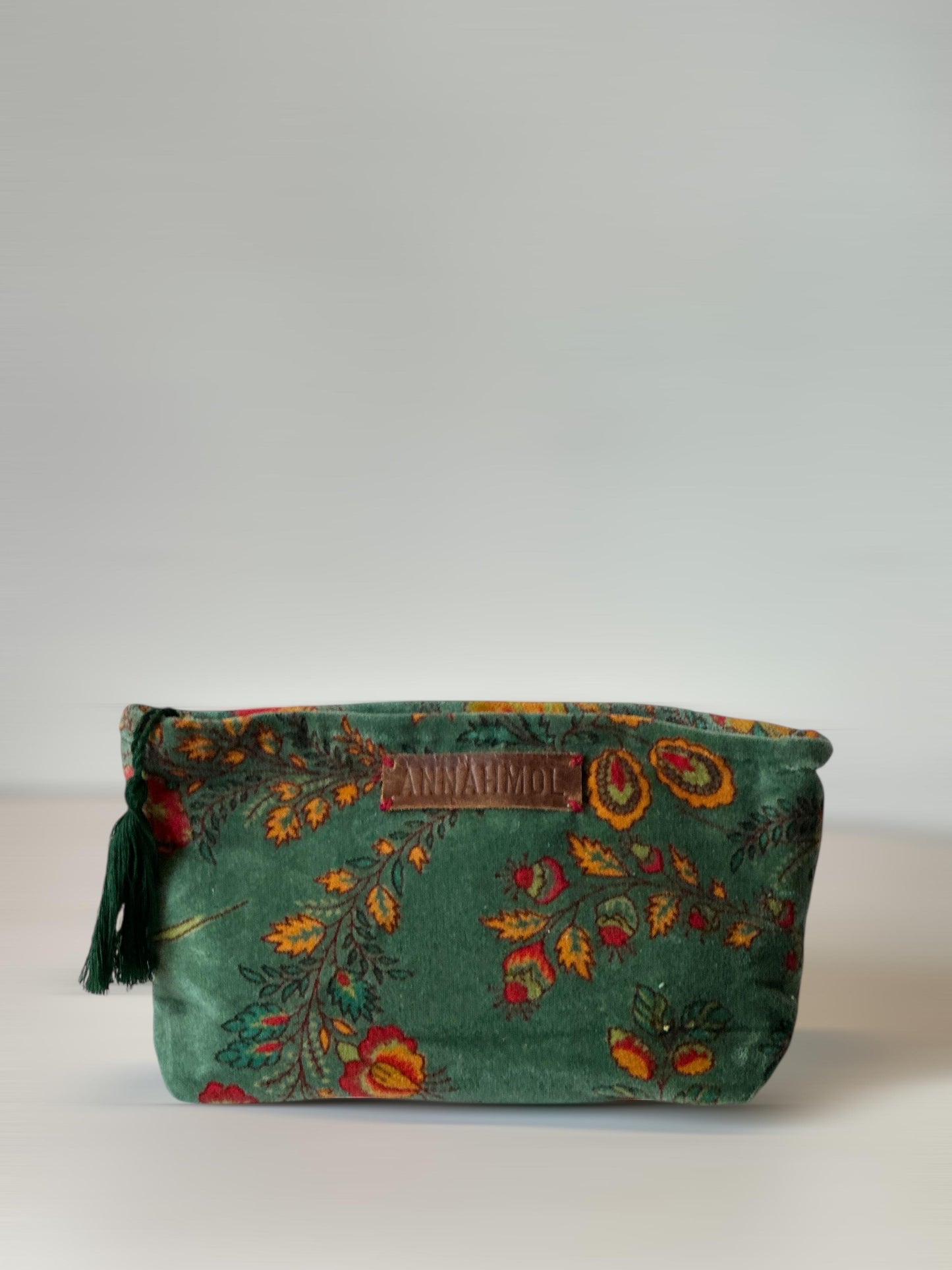 Vana Mini Velvet Cosmetic Bag