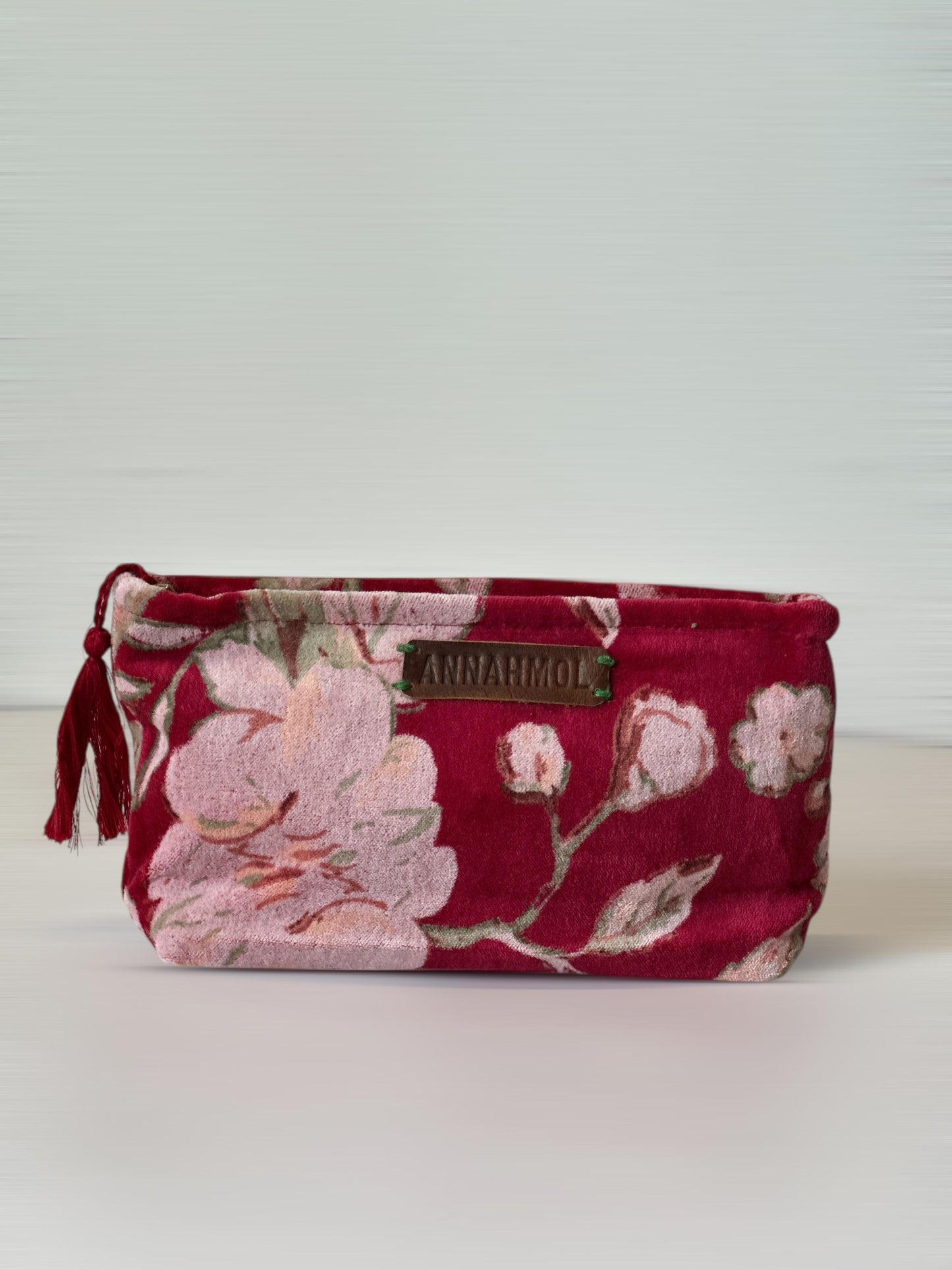Vana Mini Velvet Cosmetic Bag
