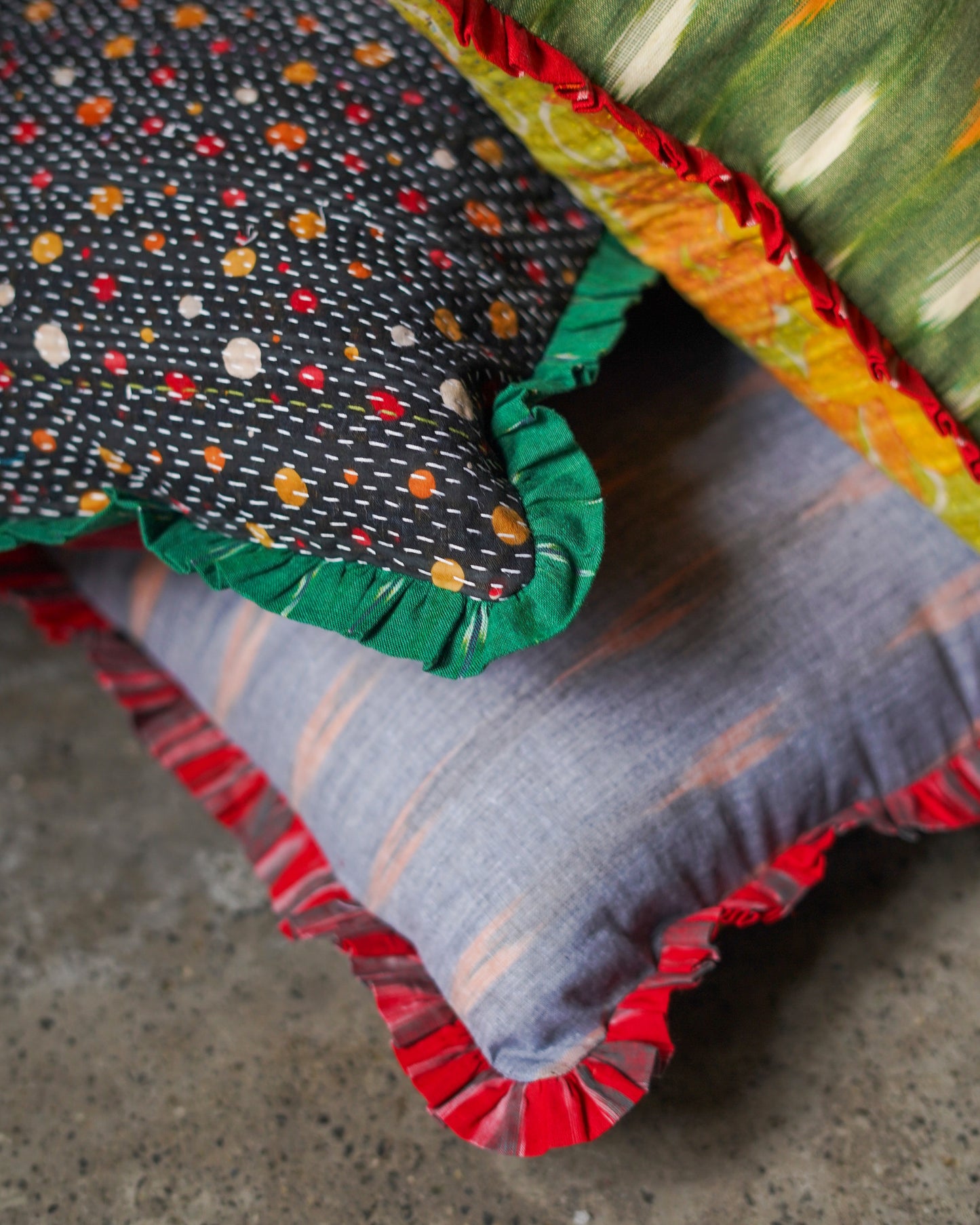 Rosa Vintage Kantha & Ikat Cushion Cover (20x20 inch)