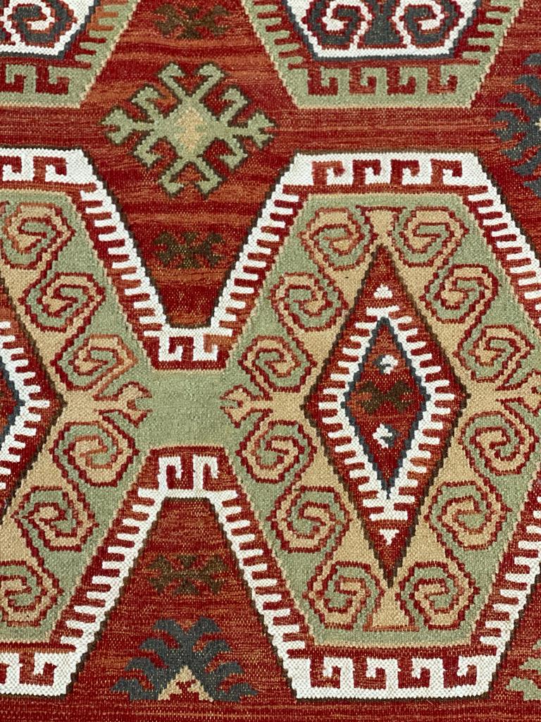Hand Knotted Wool & Cotton  RUG 8