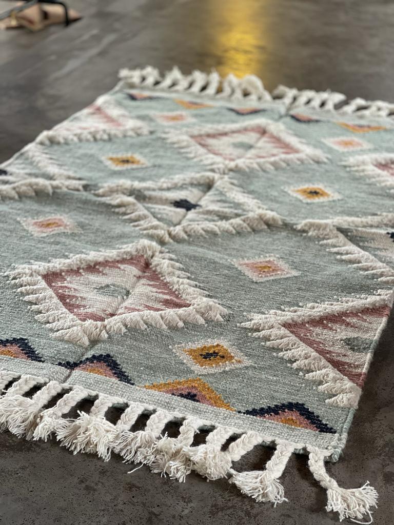 Hand Knotted Wool & Cotton  RUG 12