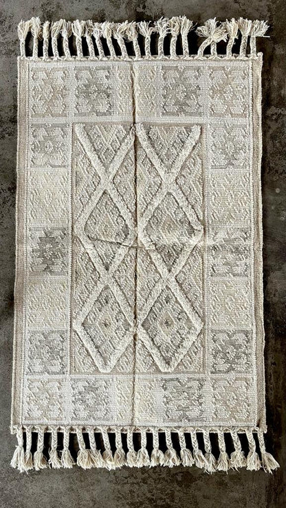 Hand Knotted Wool & Cotton RUG 28