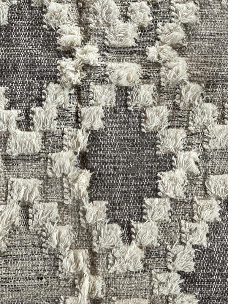 Hand Knotted Wool & Cotton RUG 30