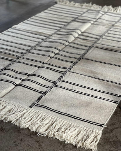Hand Knotted Wool & Cotton RUG 32