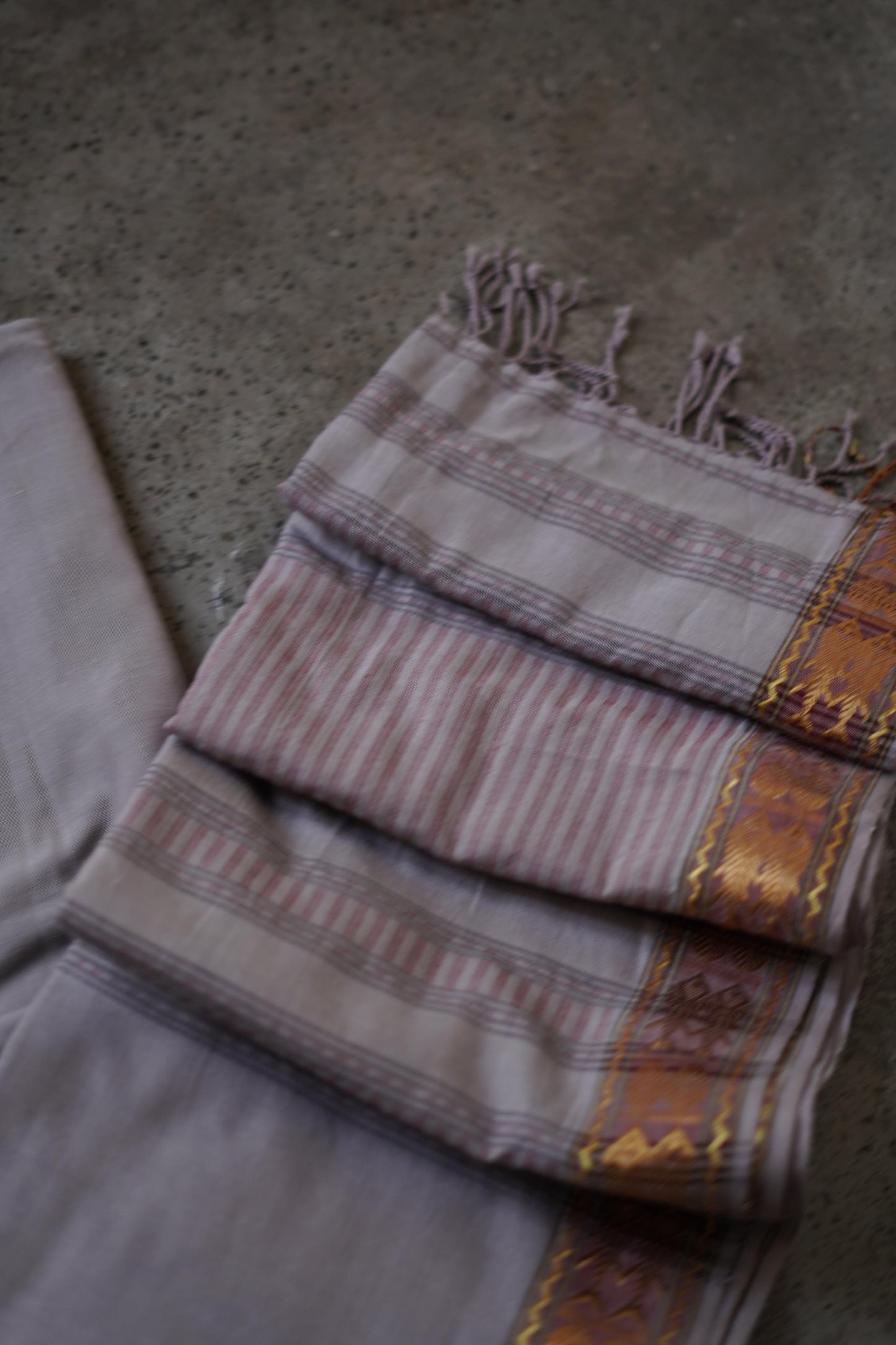 Handloom 6