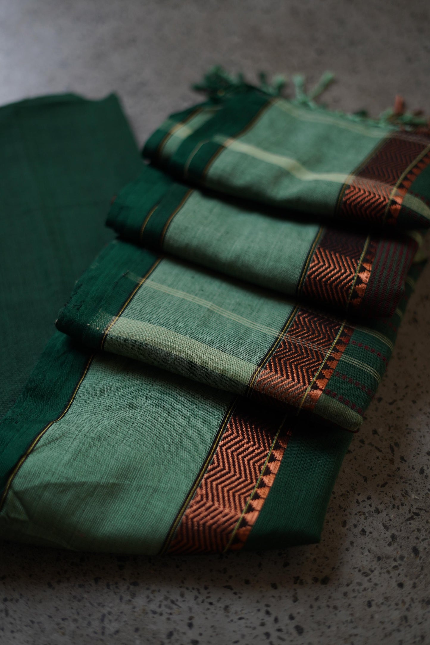 Handloom 7