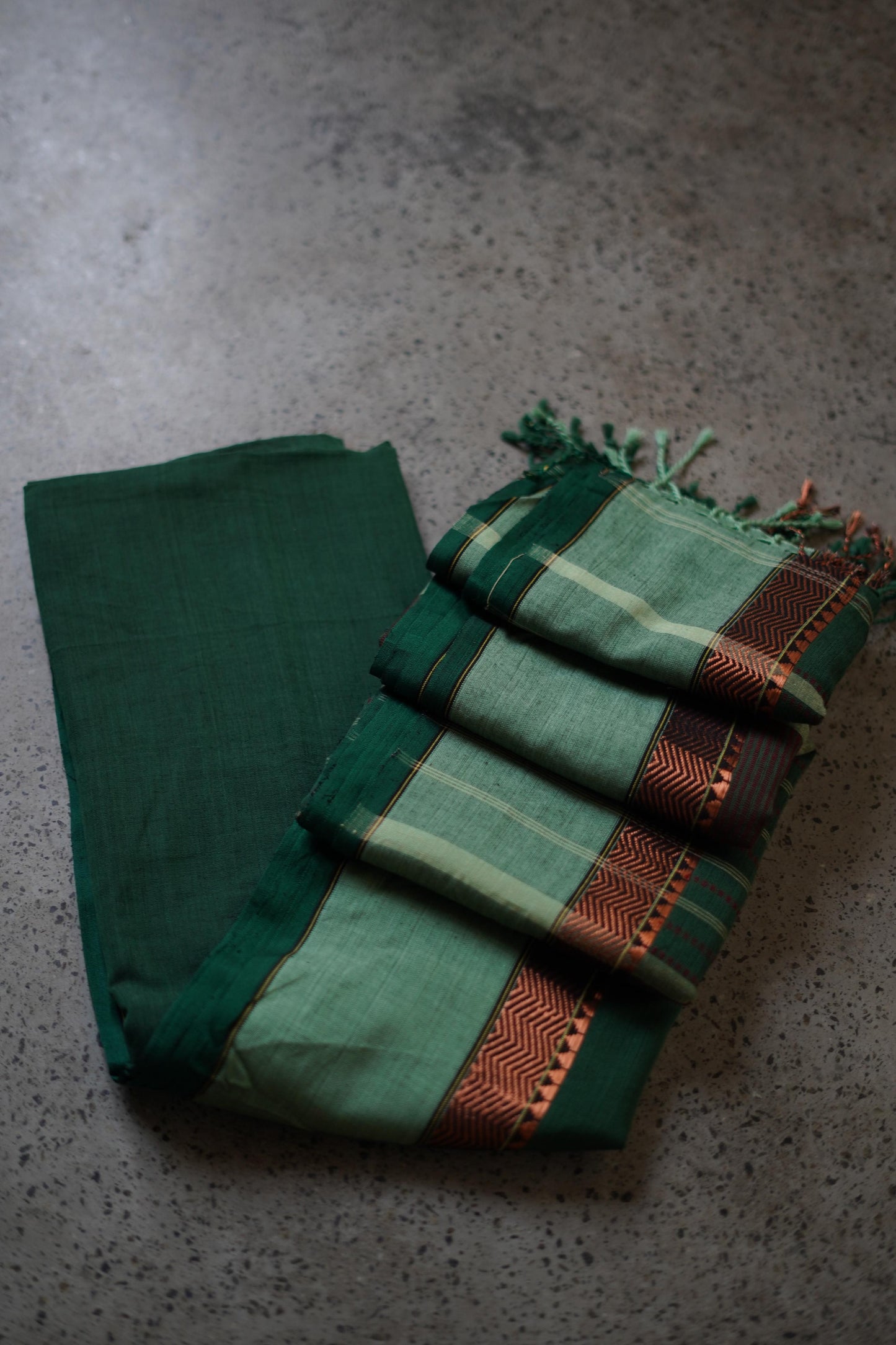 Handloom 7