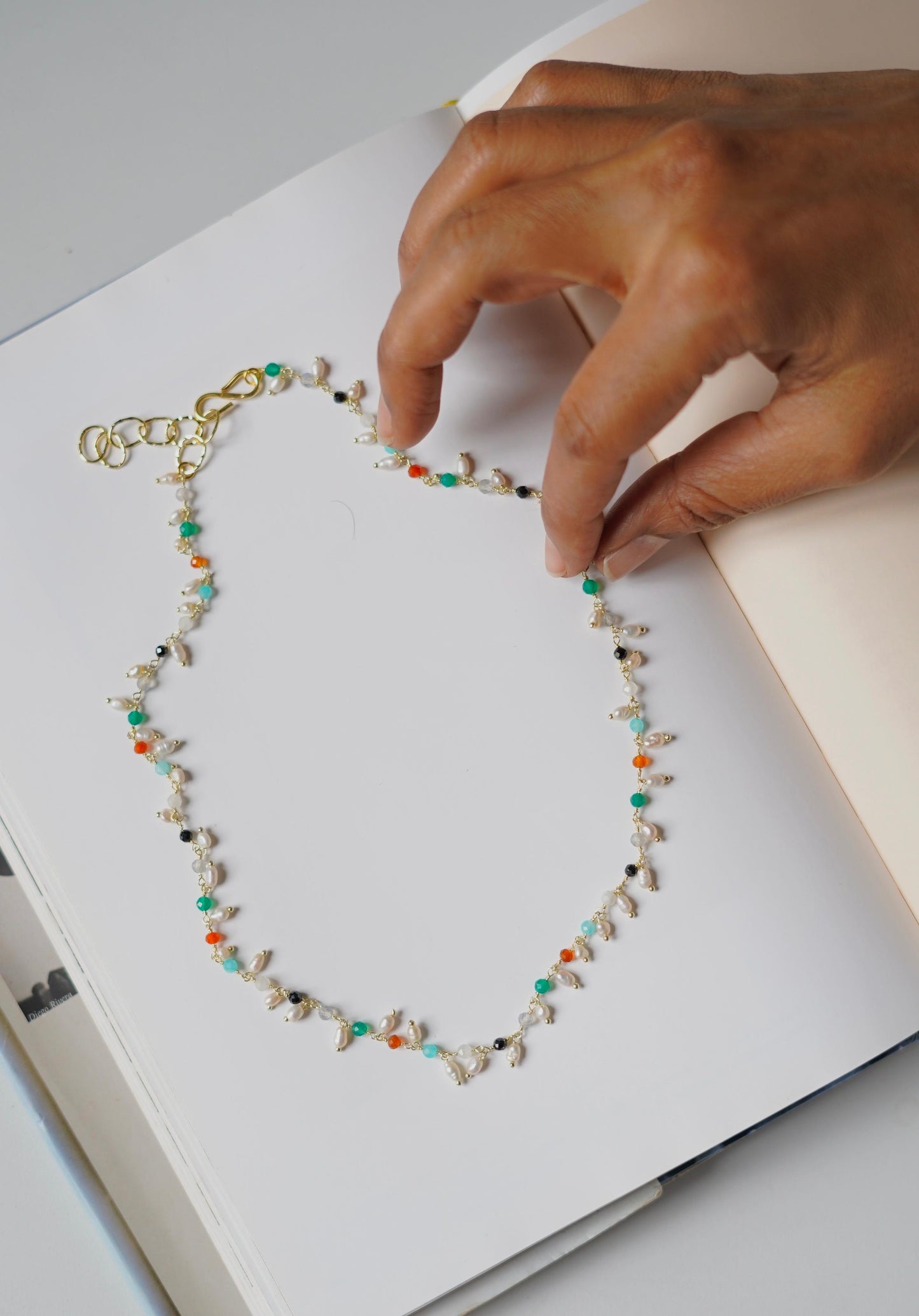 Pearl & Stone Story Chain