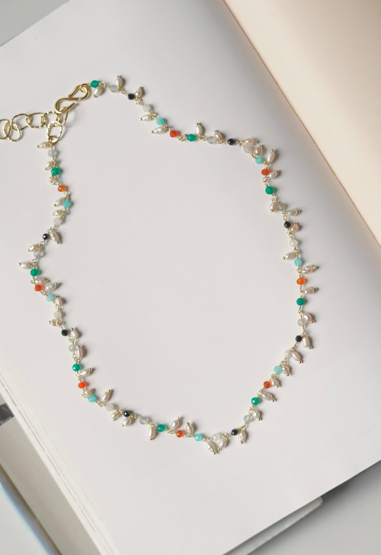 Pearl & Stone Story Chain