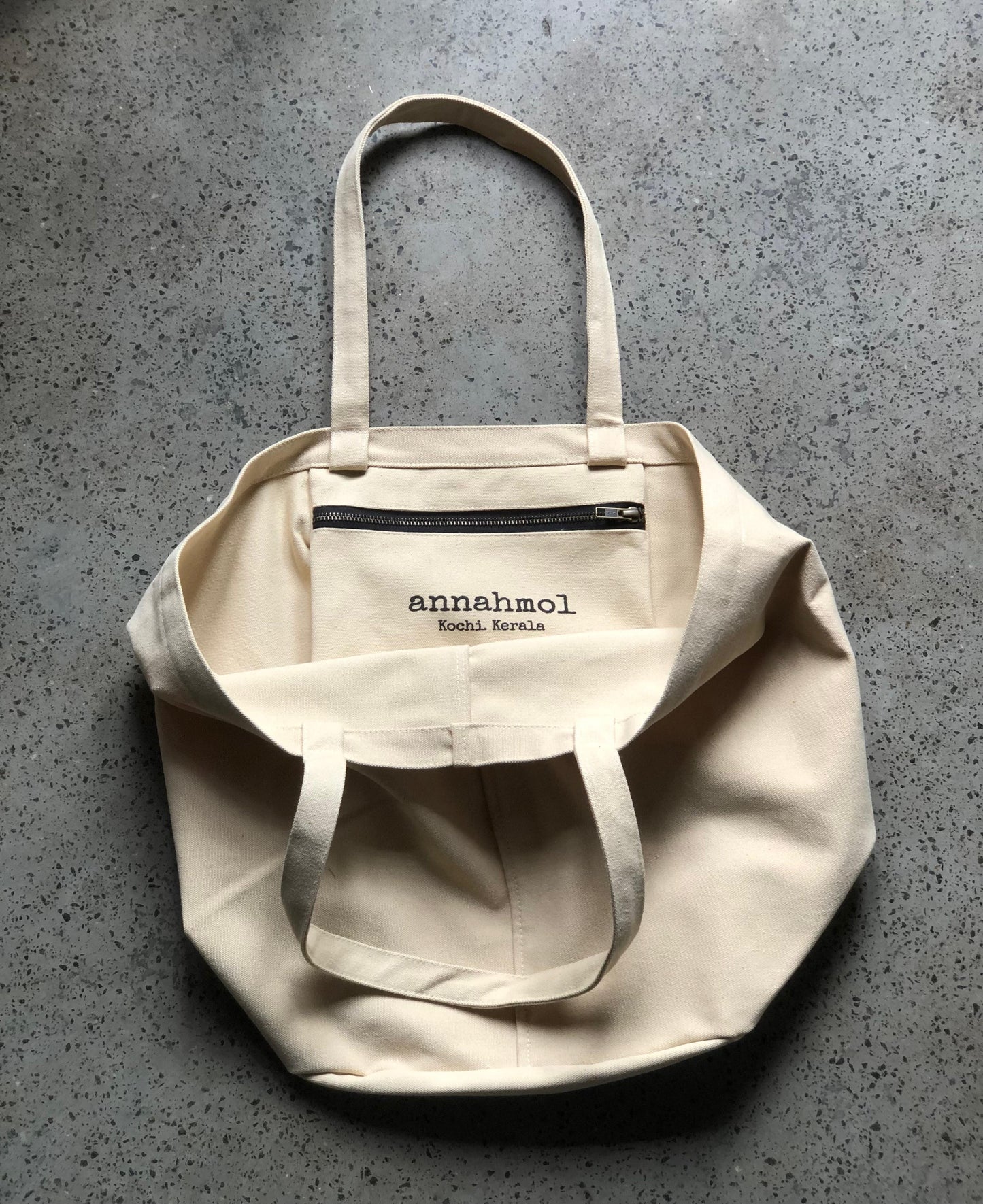 Kochi Tote