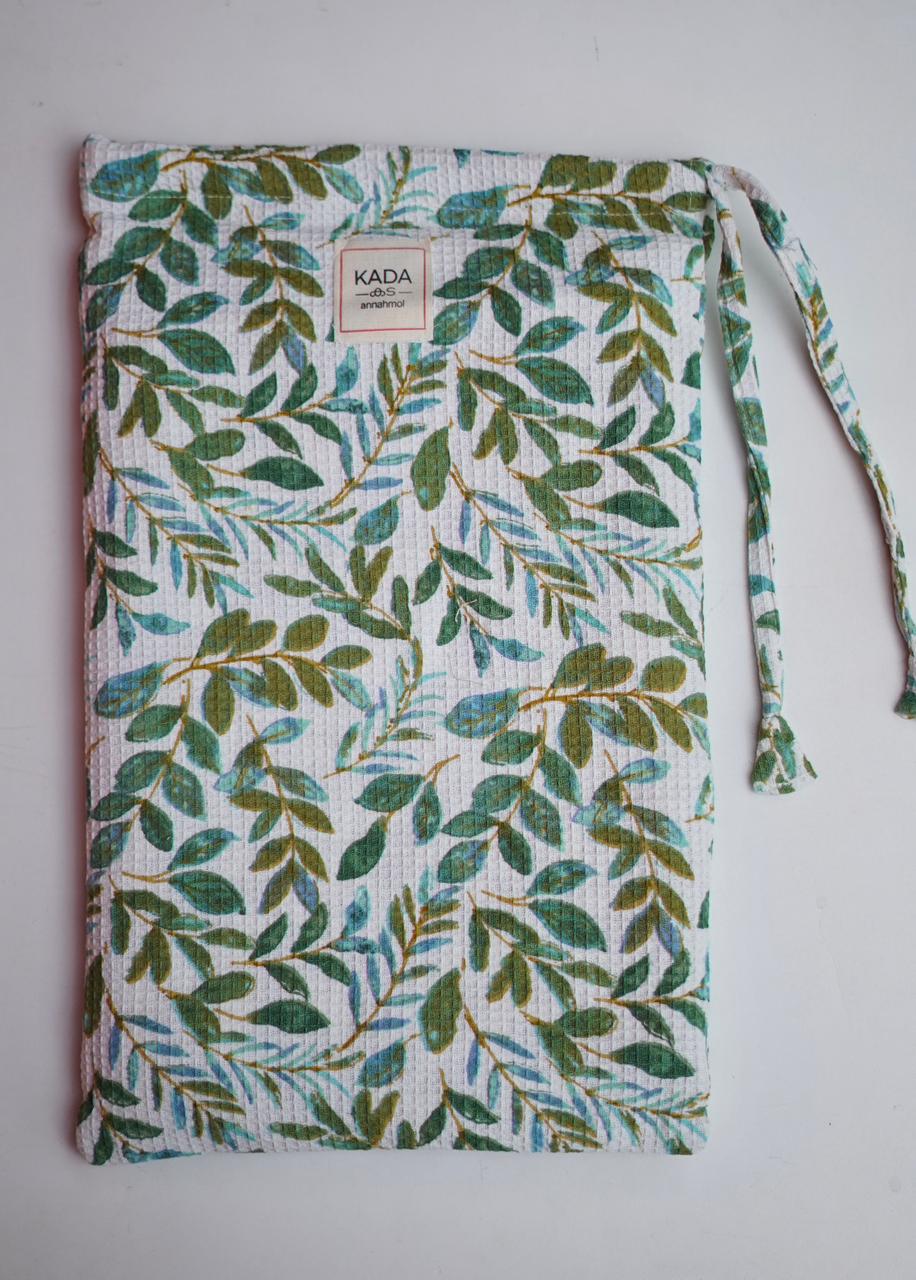 Waffle Cotton Beach Towel with Pouch