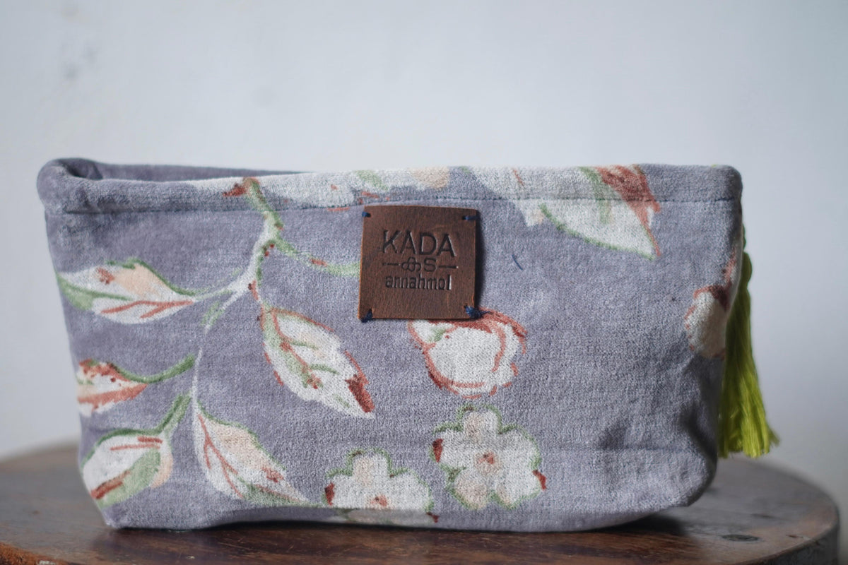 Vana Mini Velvet Cosmetic Bag