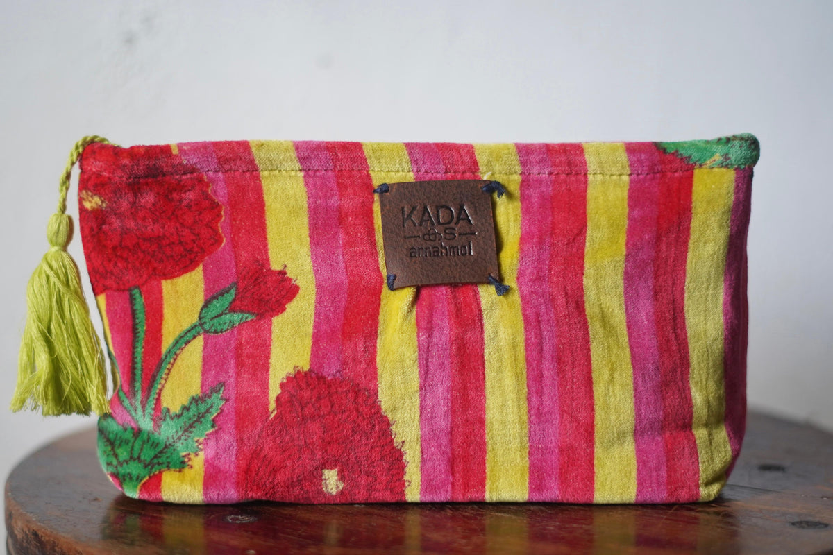 Vana Mini Velvet Cosmetic Bag