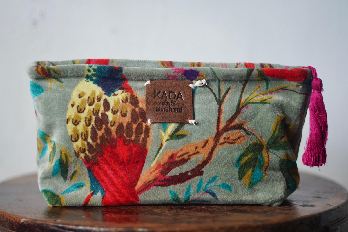 Vana Mini Velvet Cosmetic Bag